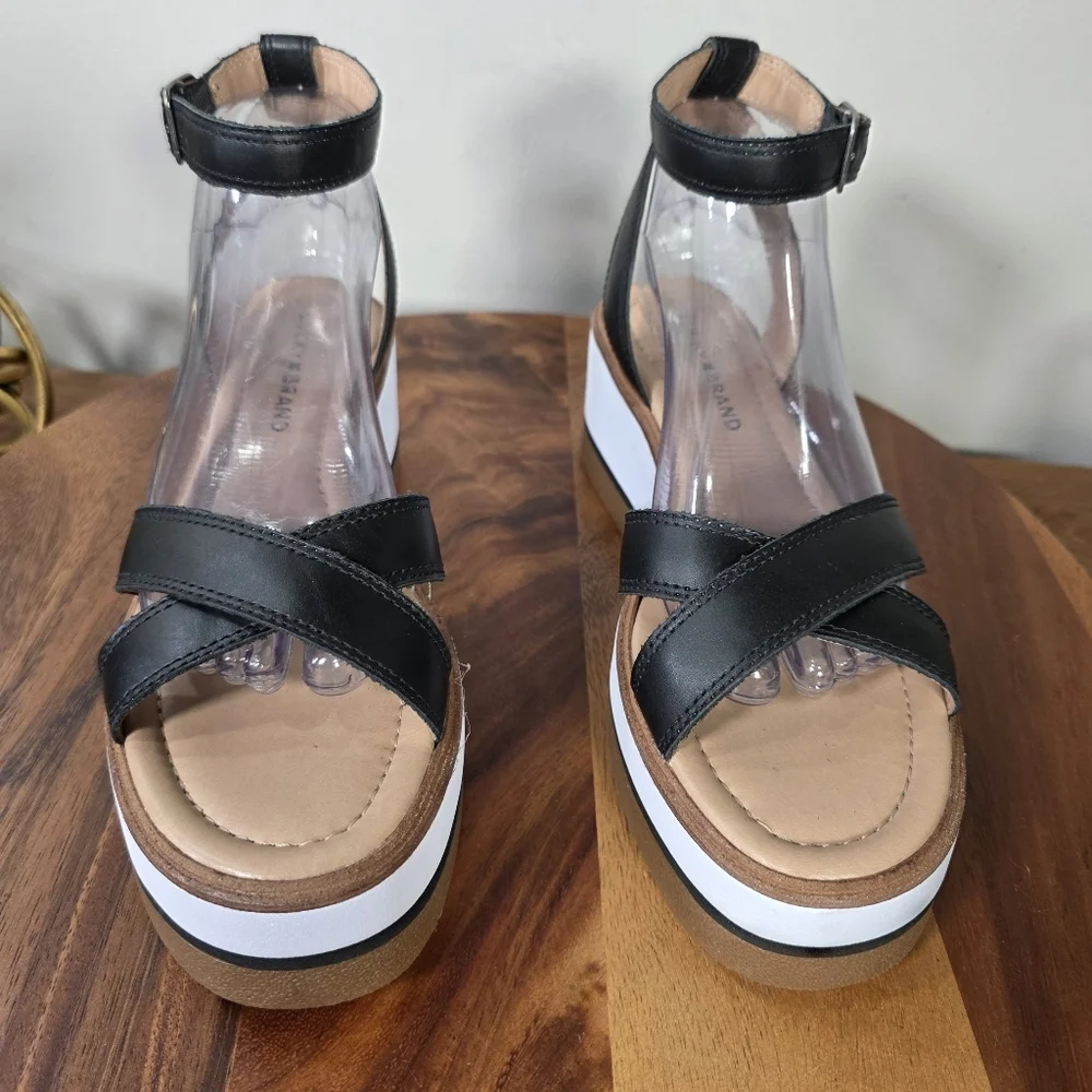 Lucky Brand Tarhi Black Leather Platform Sandals Size 9